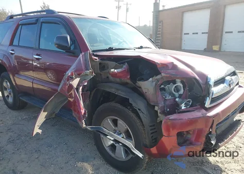 2008 Toyota 4Runner Sr5 V6 z USA, uszkodzony, nr VIN JTEZU14R68K011820